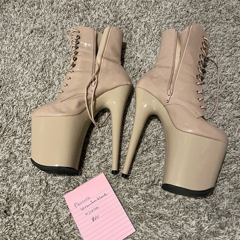 Pleaser Women's Platform Boots - Beige